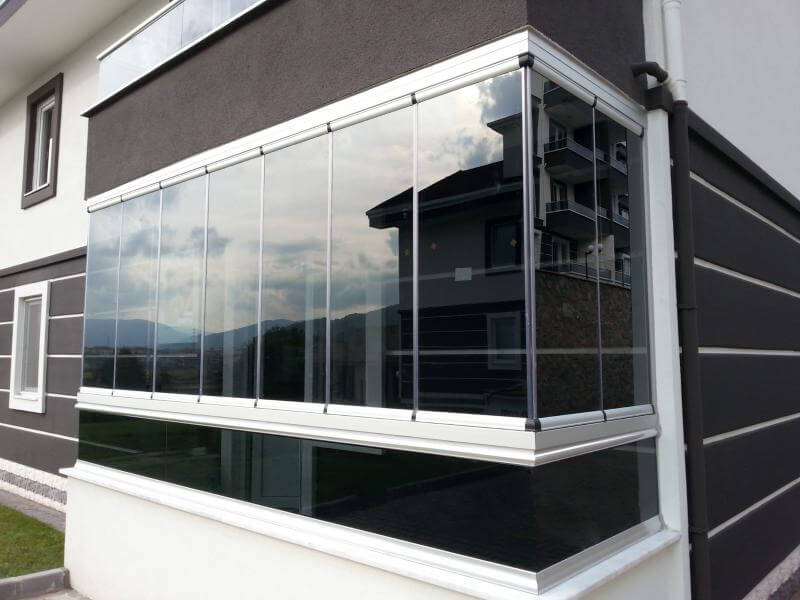 Cam Balkon Tamiri